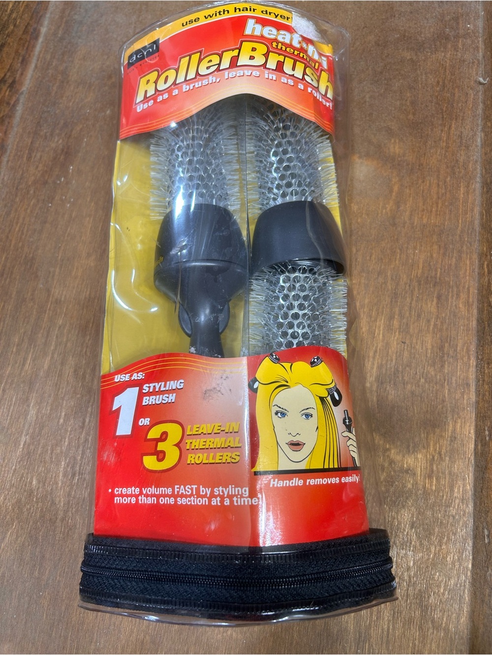 NWT VINTAGE 1999 Heat Therapy Roller Brush Set - Silver & Black